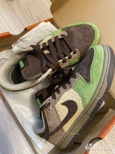 Nike dank low aloha x kickshwail