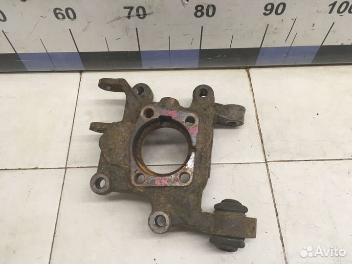 Кулак поворотный задний правый emgrand X7 2013