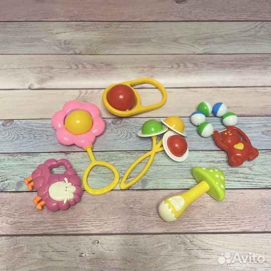 Пакет фирменных игрушек, 15 шт