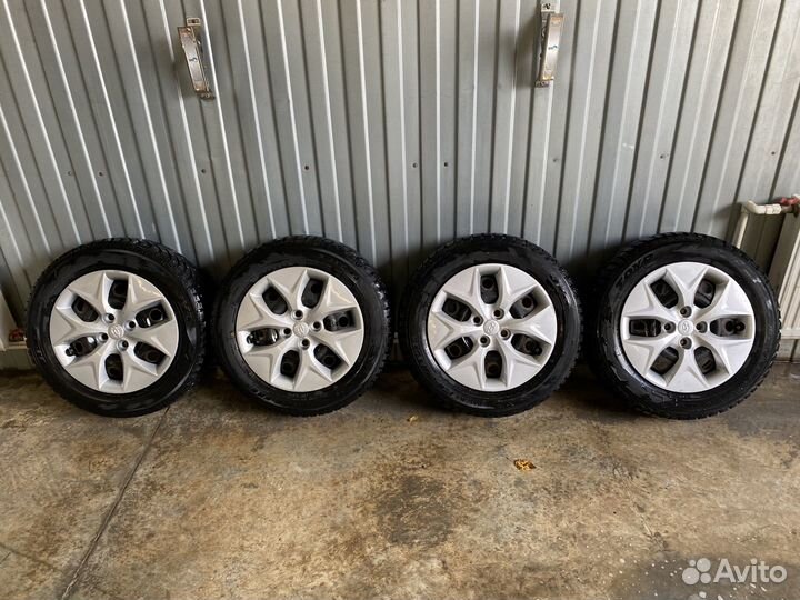 R15 Toyo Observe Ice-Freezer 185/65, PCD 4x100 DIA 19