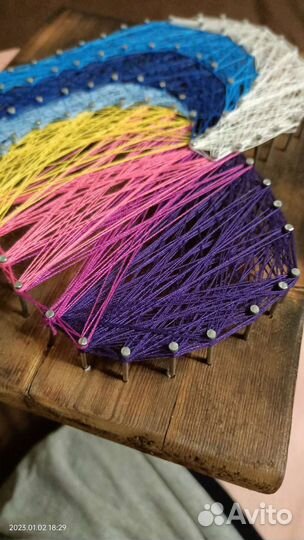 Картина в стиле string-art