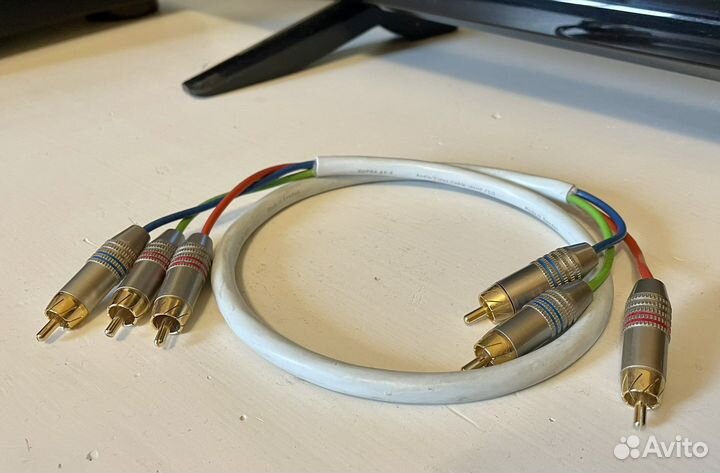 Supra av-3 3rca межблочный кабель (Швеция)