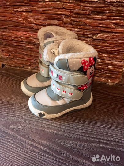 Зимние ботинки Minnie