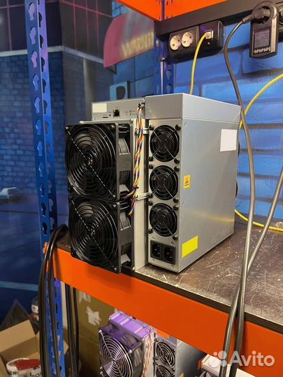 Асик Antminer L7 9050 mh