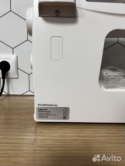 Швейная машина dexp SM-3500W