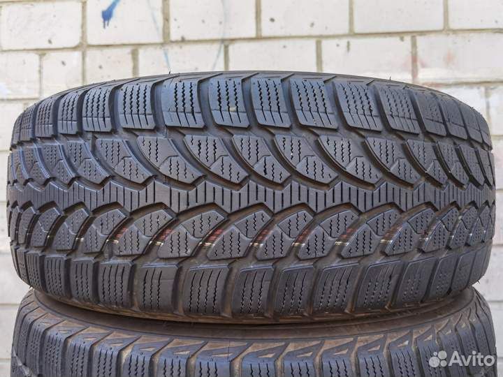 Bridgestone Blizzak LM-32 205/55 R16 91H
