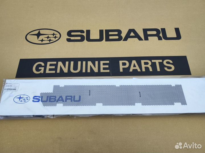 Сетка в передний бампер Subaru XV 2018-2021 оригин