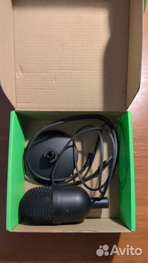 Микрофон Razer Seiren Mini