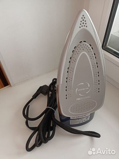 Утюг Polaris PIR 2695AK