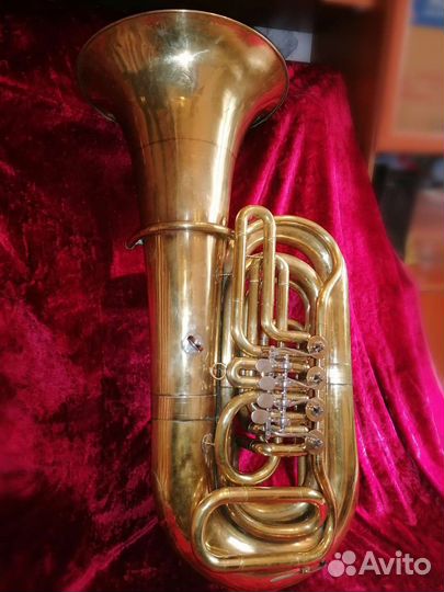 Туба В 4-х педальная