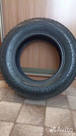 Continental Conti4x4IceContact 225/70 R16 102Q