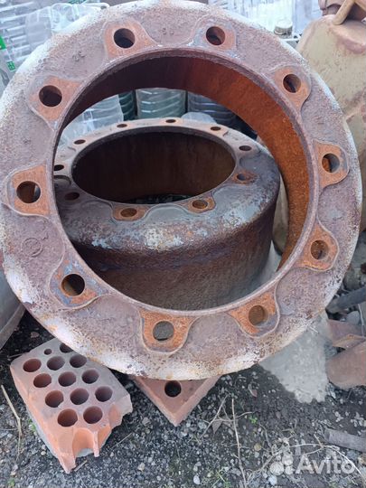 Продам тормозные барабаны