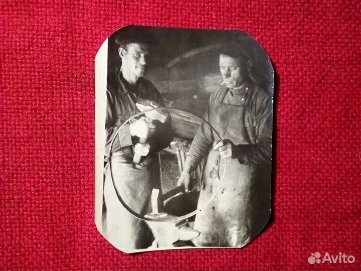 «кузнецы» фото середины XX века СССР