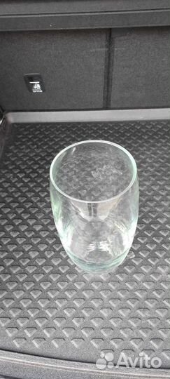 Стеклянная ваза для цветов или композиций