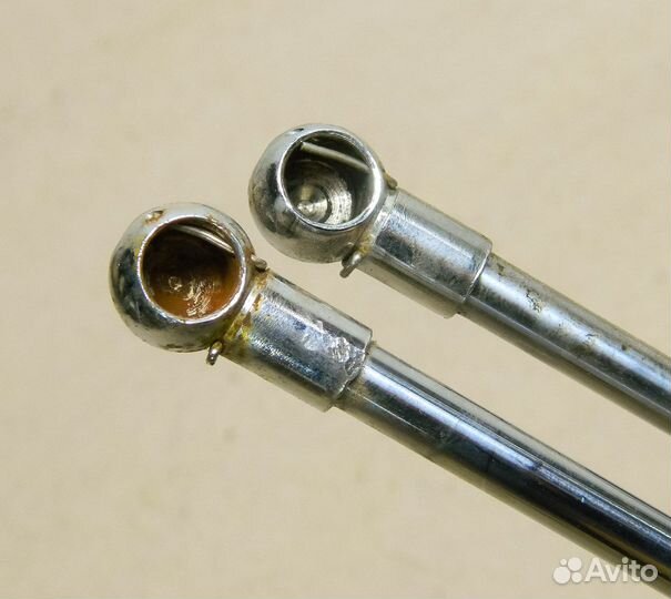 Амортизатор багажника Audi 80 B3 fenox