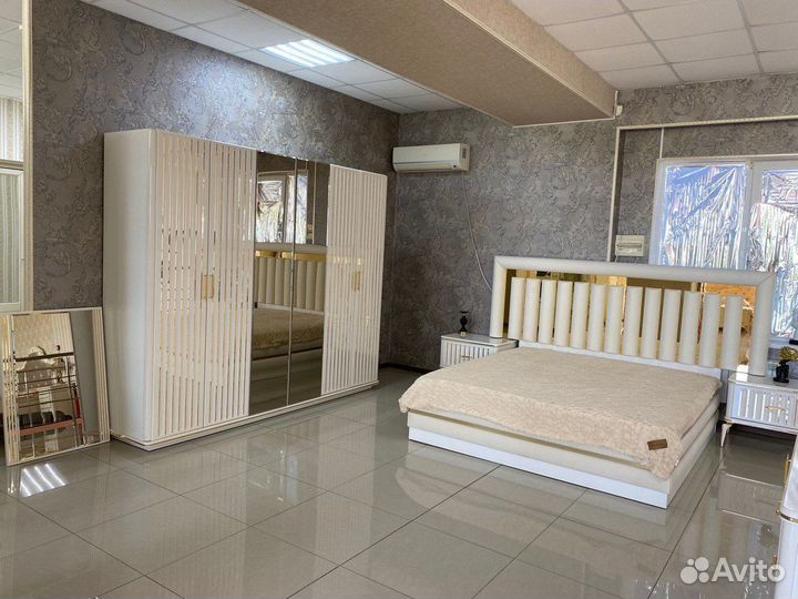 Спальня / Спальный Гарнитур