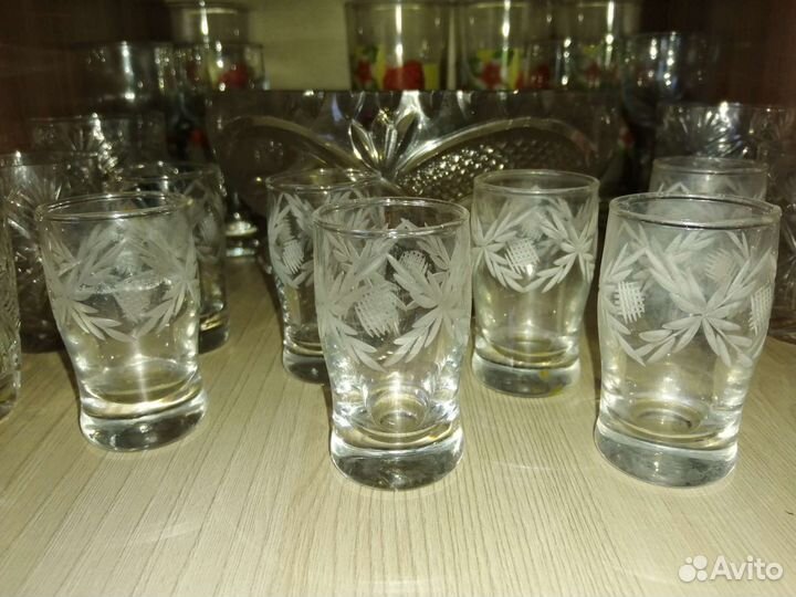 Столовый сервиз, и многое другое