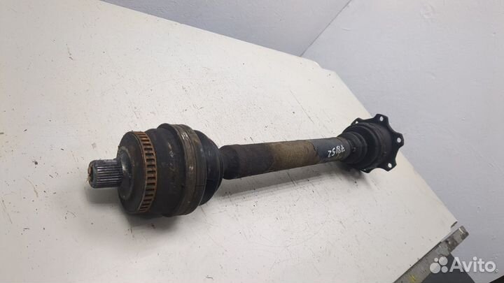 Полуось правая передняя Volkswagen Passat 5, 2003