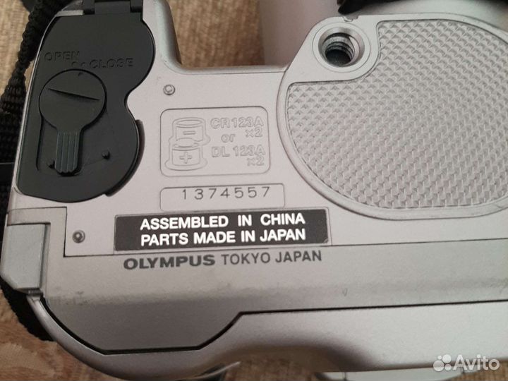 Зеркальный пленочный фотоаппарат olympus