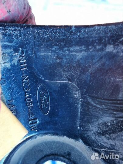 Крышка зеркала внутренняя Ford Fusion I (2002—2005