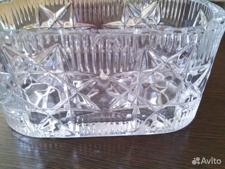 Ваза хрустальная