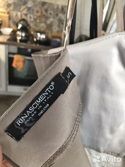 Платье Rinaschimento 36 р-р (Италия)