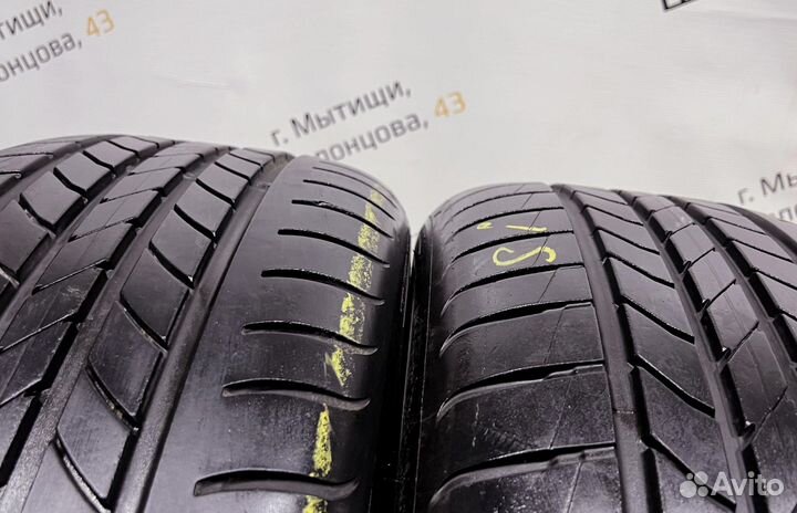 Goodyear EfficientGrip 245/45 R19 94Y