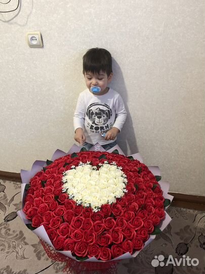 Букет из 75роз-2500