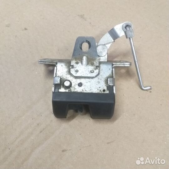 Замок крышки багажника opel corsa c