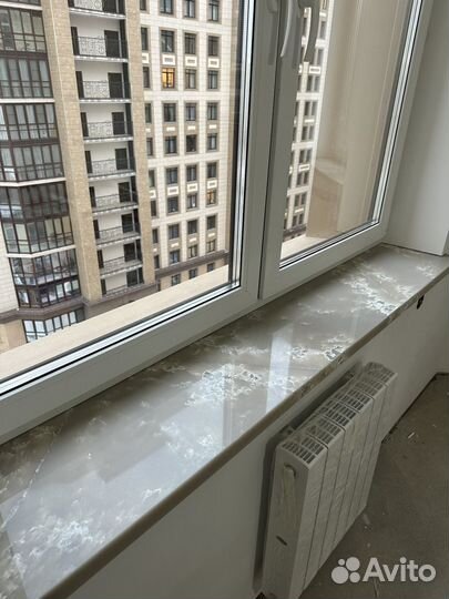 Подоконник из кварцевого агломерата