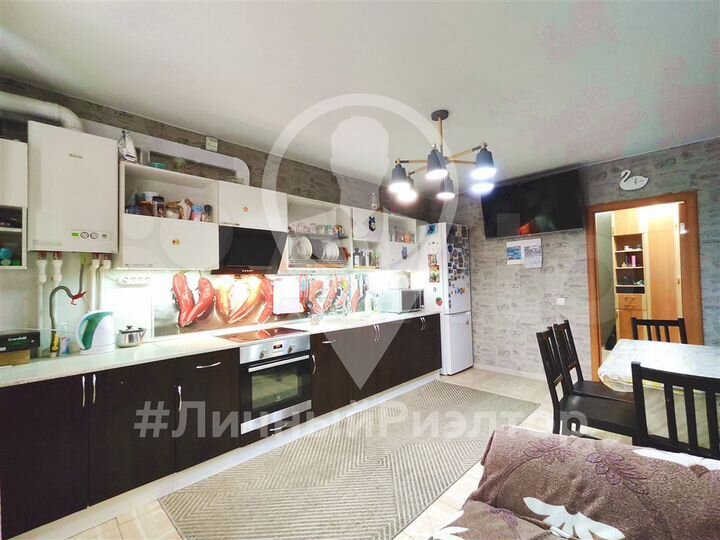 2-к. квартира, 66,5 м², 1/10 эт.