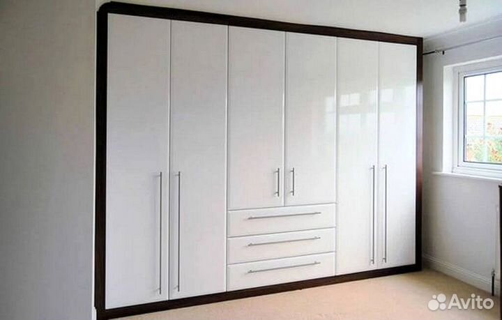 Шкаф распашной новый в рассрочку без банка