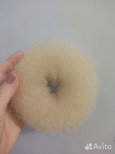 Бублик валик для объёма волос бежевый