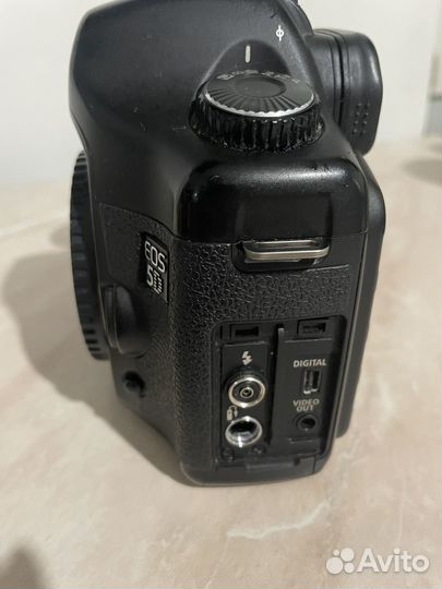 Фотоаппарат canon 5d