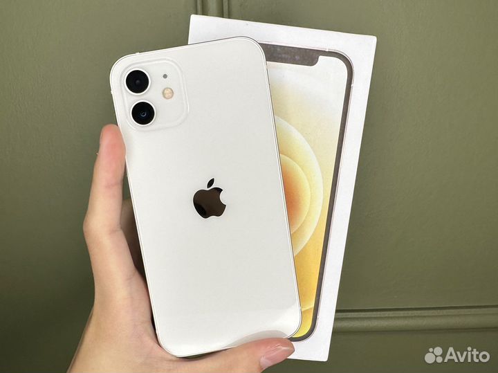 iPhone 12 256gb white Новый/Витринный