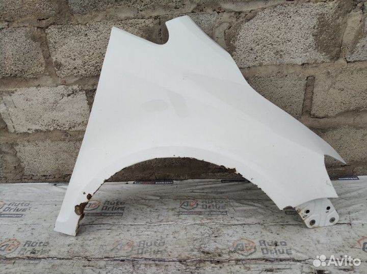 Крыло правое переднее Volkswagen Golf plus BSE