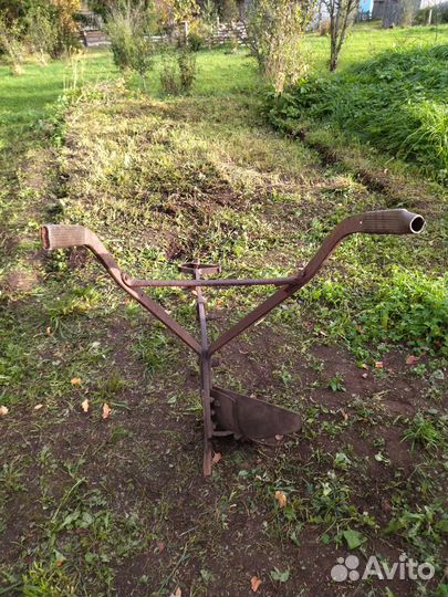 Конский плуг