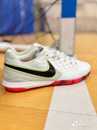 Футзалки Nike Tiempo Legend 8 WhiteRed Sole