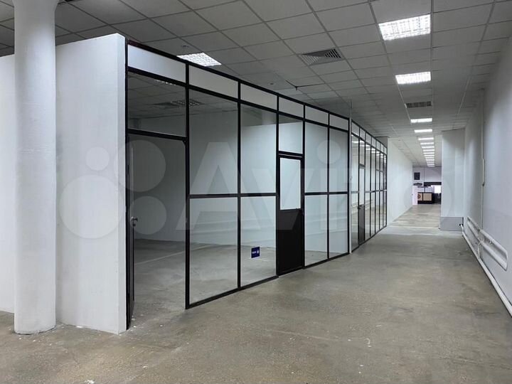 Сдам торговое помещение, 460 м²