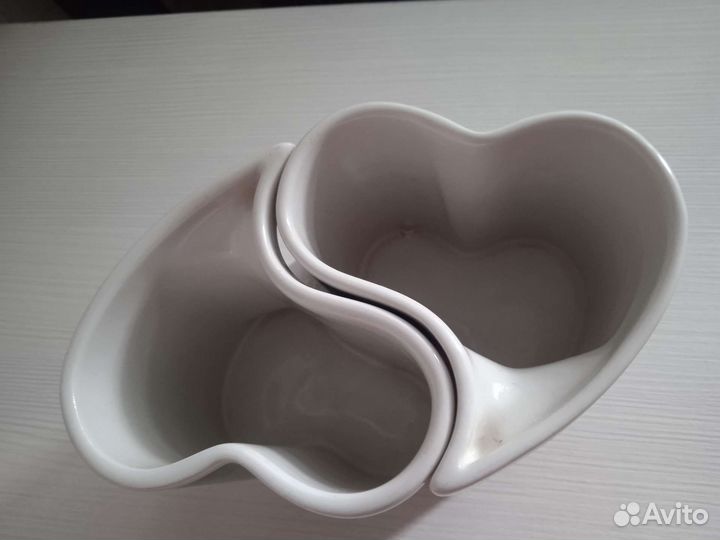 Два новых красивых бокала