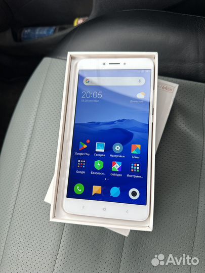 Xiaomi Mi Max 2, 4/64 ГБ