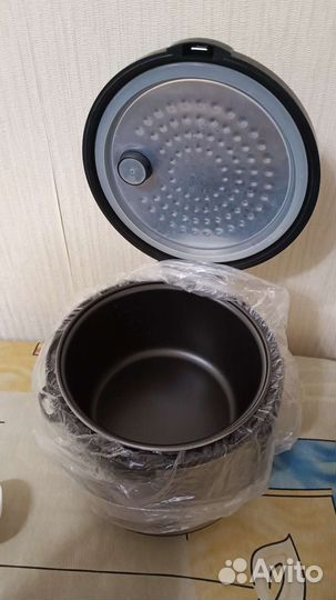 Мультиварка Polaris