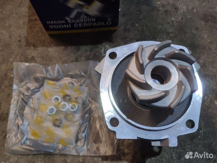 Водяной насос для классики