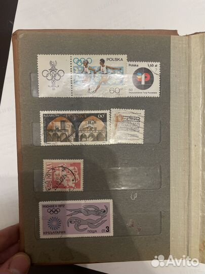 Альбом с марками разных стран