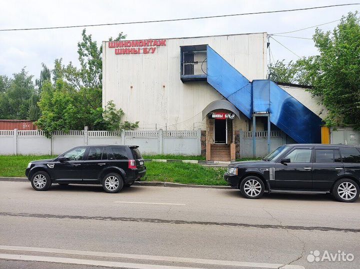 Goodyear UltraGrip 500 235/65 R17