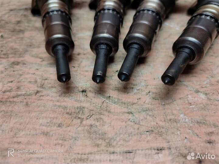 Форсунка дизельная Volkswagen Golf 5 (2003-2009)