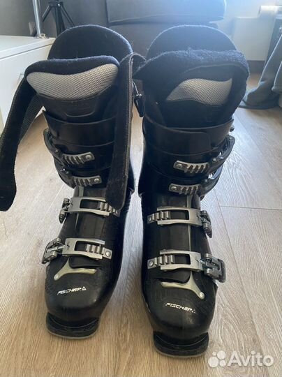 Горнолыжные ботинки