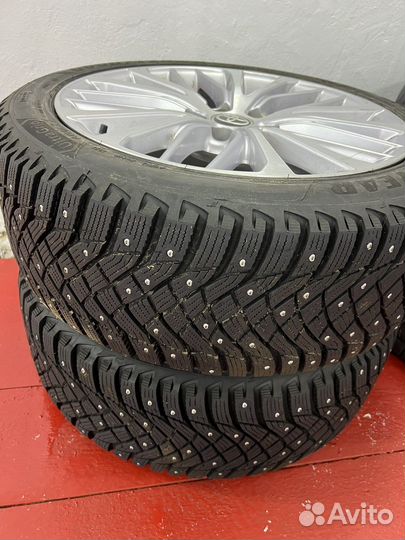 Bridgestone Blizzak LM-25 235/45 R18 70VR