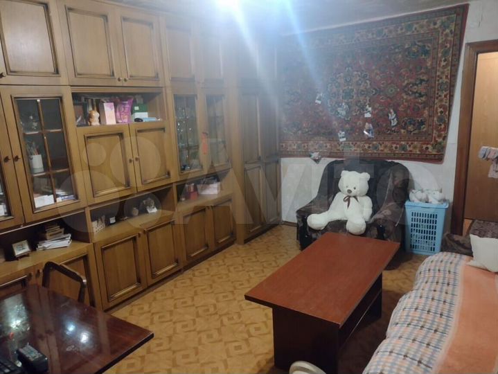 2-к. квартира, 43 м², 3/5 эт.