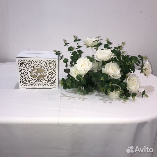 Аренда цветов на стол жениха и невесты